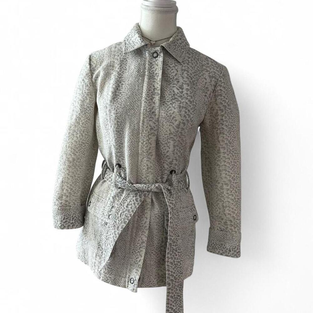 Chicos Vintage Belted Grey White Leopard Y2K Going Out Trench Coat Size 0 Small